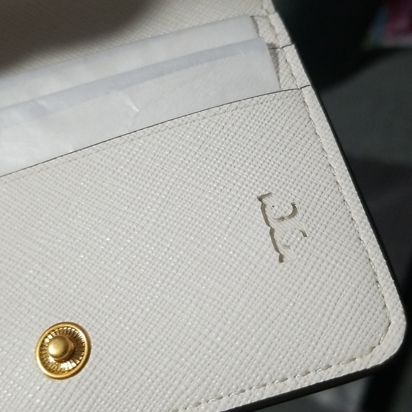 Tory Burch Robinson Mini Wallet in New Ivory - Picture 4 of 6